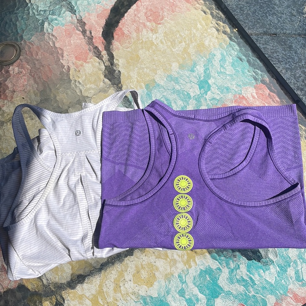 Bundle of 2 Lululemon workout yoga tank top